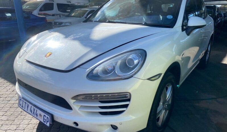 
								2011 PORSCHE CAYENNE DIESEL full									