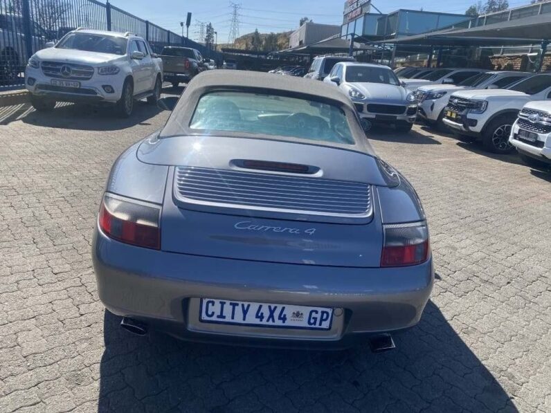 
								2000 PORSCHE 911 CARRERA 4 full									