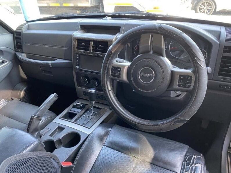 
								2013 JEEP CHEROKEE 3.7 LIMITED full									