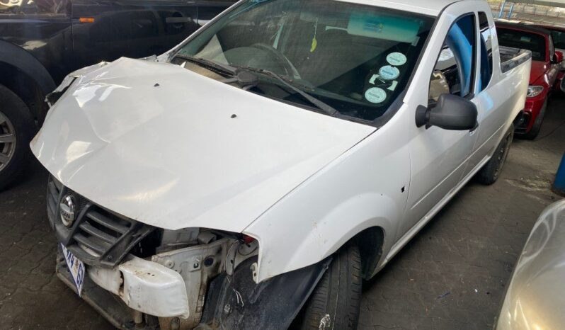 
								2022 NISSAN NP200 1.6 full									