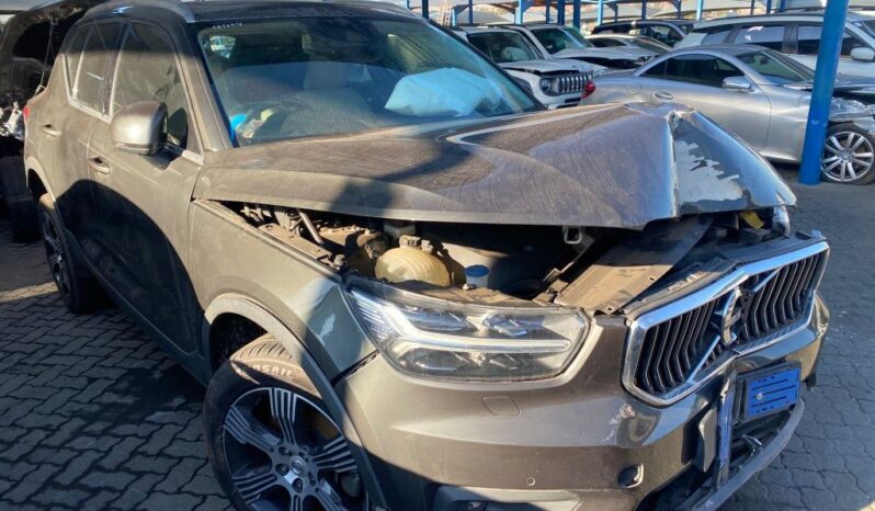 
								2018 VOLVO XC40 SUV full									
