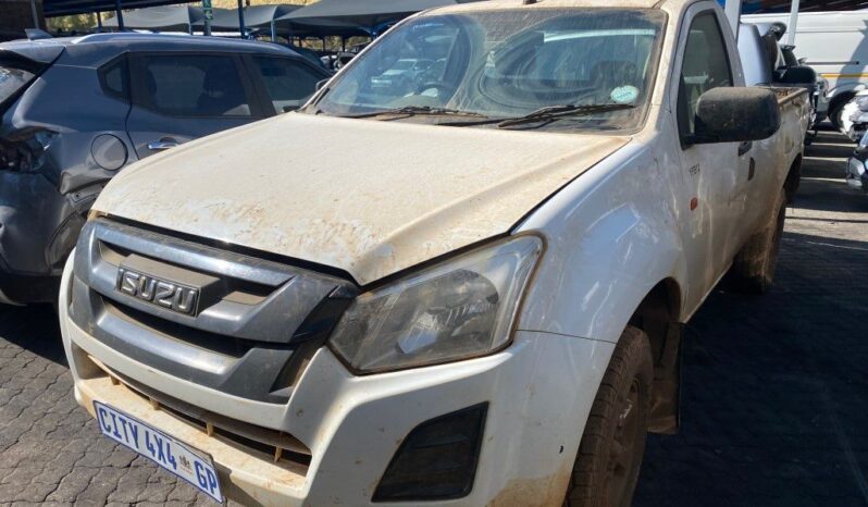 
								2019 ISUZU 2.5 DTEQ 4X4 S/C full									