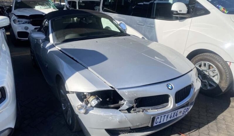 
								2006 BMW Z4 2.0i ROADSTER full									