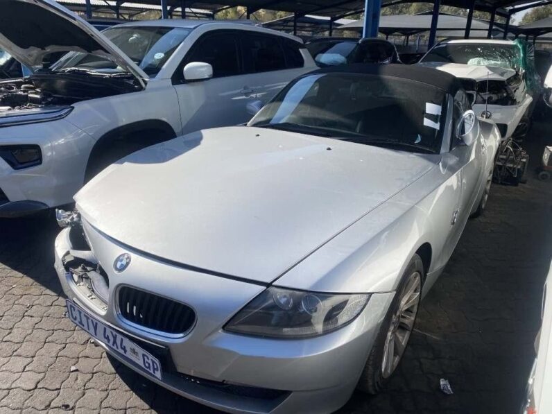 
								2006 BMW Z4 2.0i ROADSTER full									