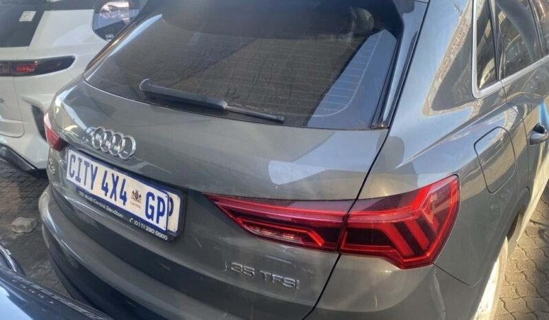 
								2023 AUDI Q3 35 TFSi full									