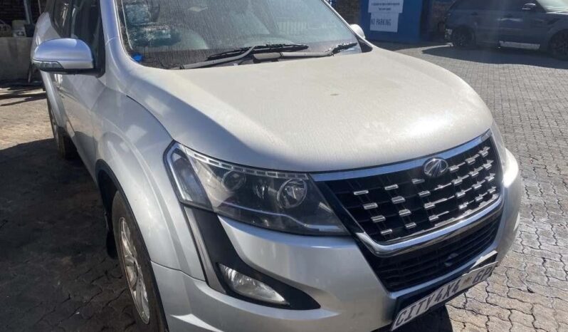 
								2019 MAHINDRA XUV 500 full									