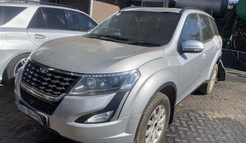 
								2019 MAHINDRA XUV 500 full									