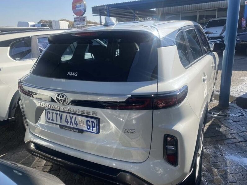 
								2024 TOYOTA URBAN CRUISER 1.5 XS full									