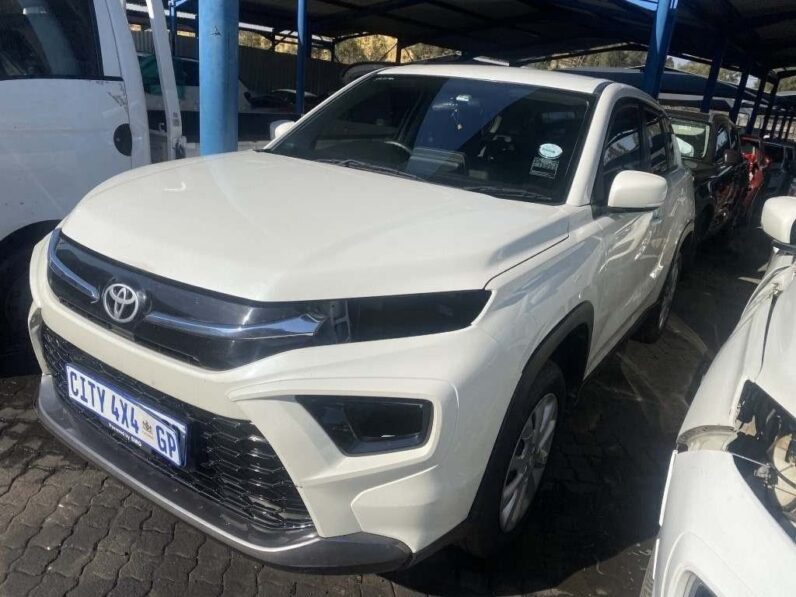 
								2024 TOYOTA URBAN CRUISER 1.5 XS full									