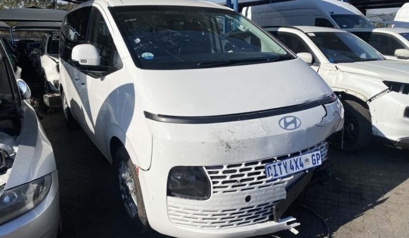 
								2025 HYUNDAI STARIA 2.2D full									