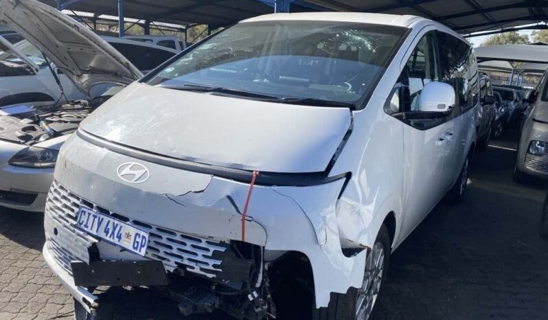 
								2025 HYUNDAI STARIA 2.2D full									
