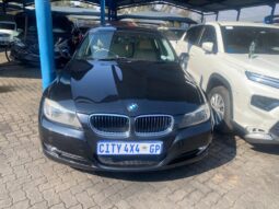 2010 BMW 320i