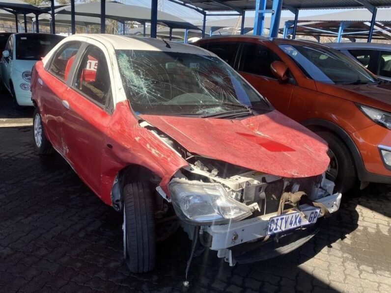 
								2020 TOYOTA ETIOS 1.5 XS full									
