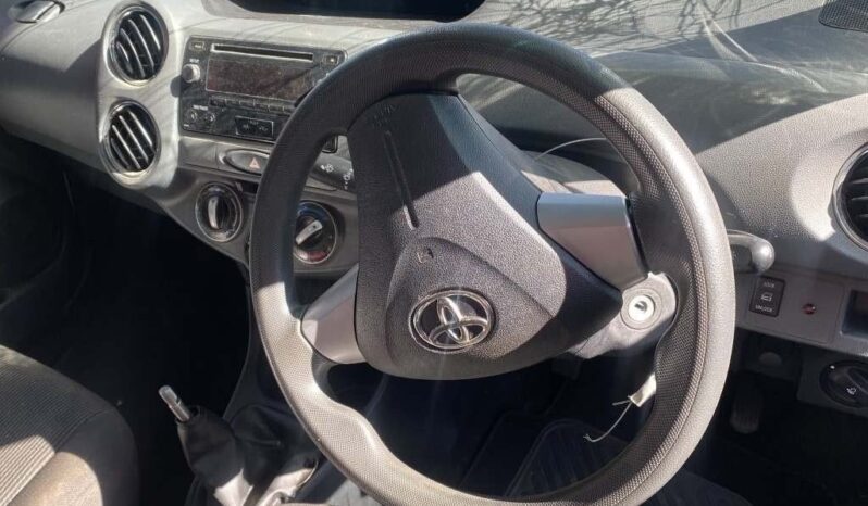 
								2020 TOYOTA ETIOS 1.5 XS full									