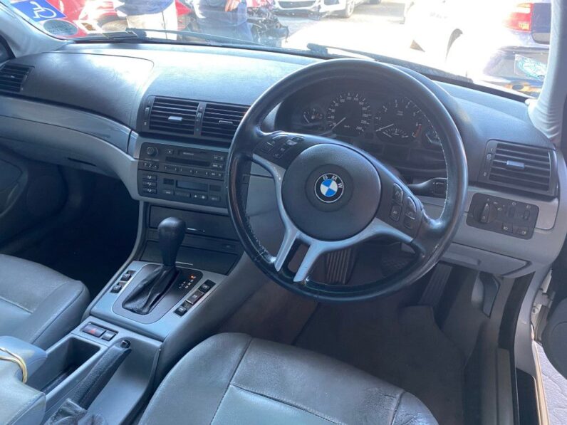 
								2000 BMW 318i full									