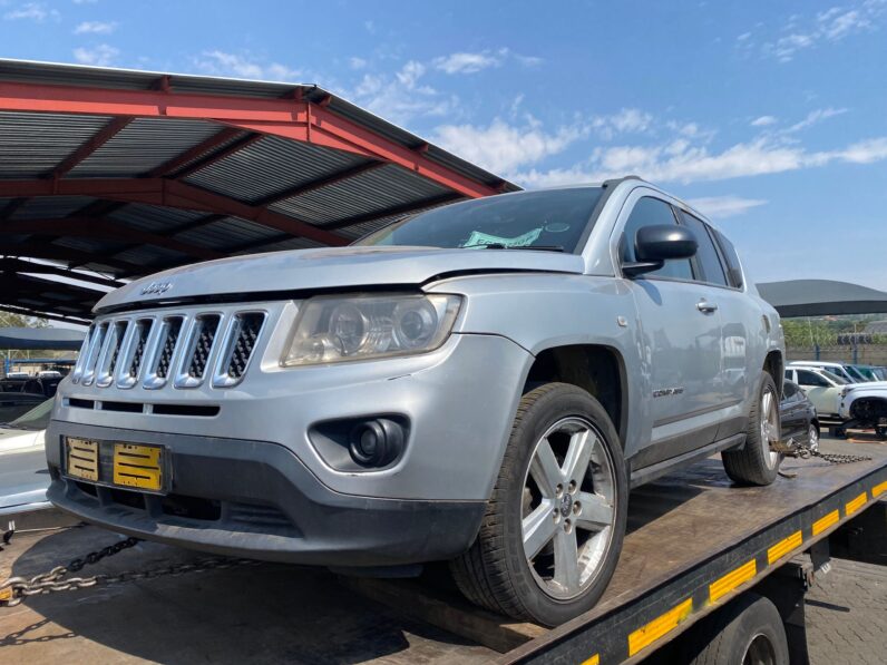 
								JEEP COMPASS full									