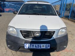 2023 NISSAN NP200