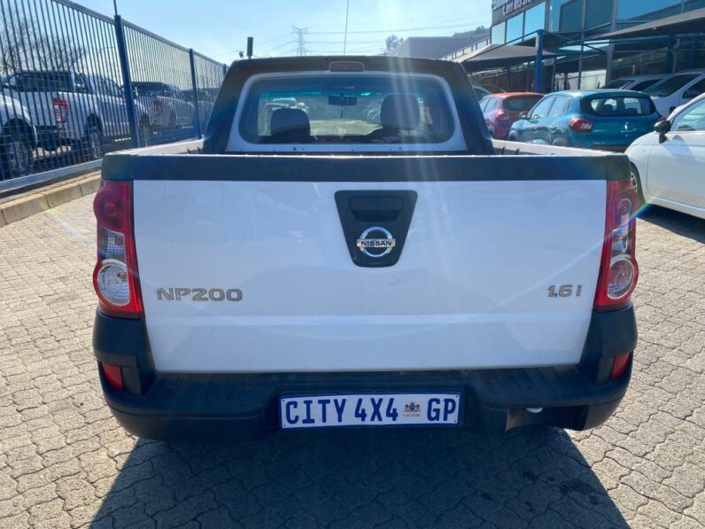 
								2023 NISSAN NP200 full									