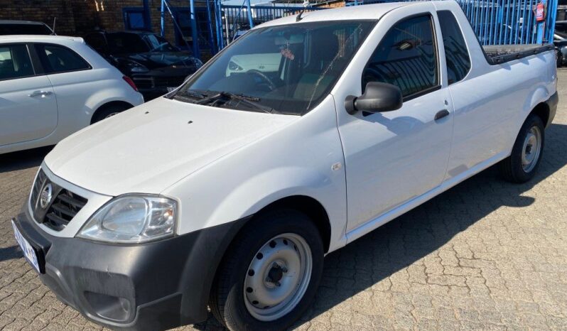 
								2023 NISSAN NP200 full									