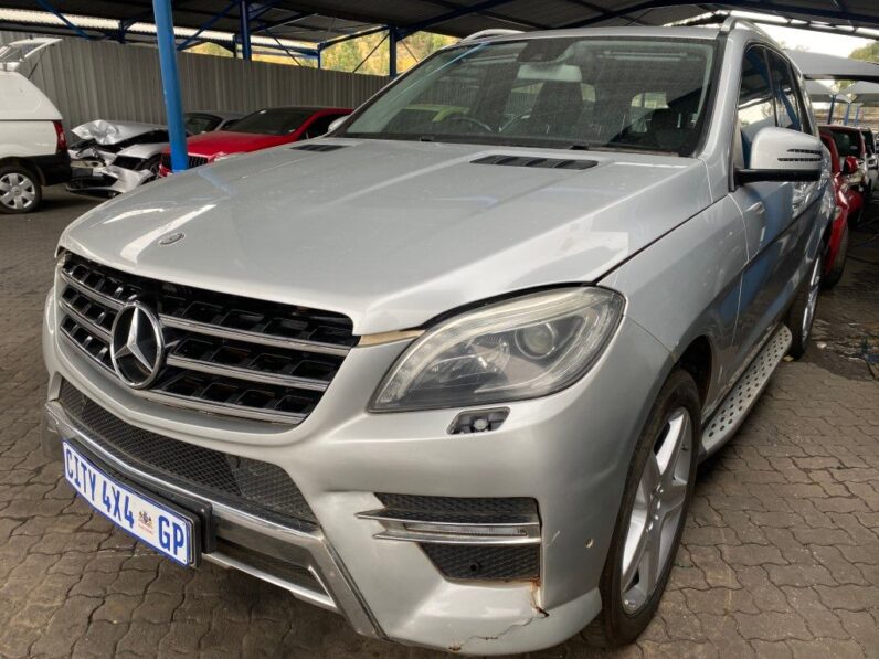 
								2015 MERCEDES BENZ ML350 BLUETEC full									