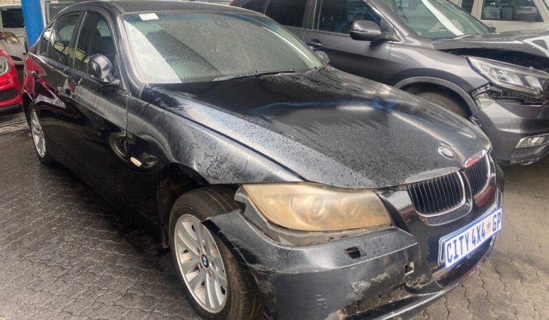
								2007 BMW 320i full									