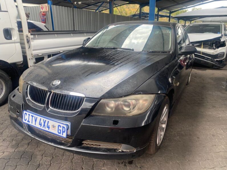 
								2007 BMW 320i full									