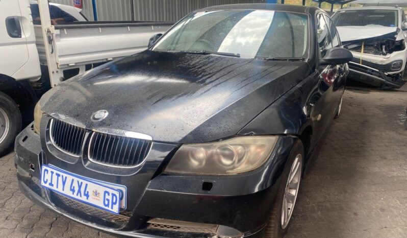 
								2007 BMW 320i full									