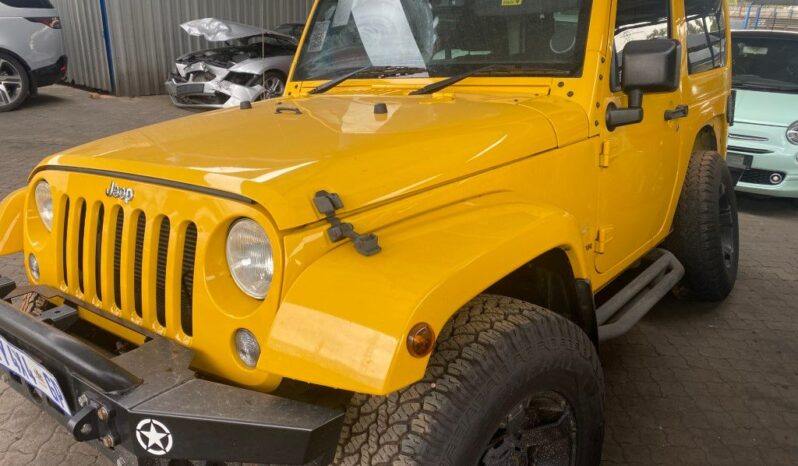 
								2015 JEEP WRANGLER SAHARA 3.6 V6 full									