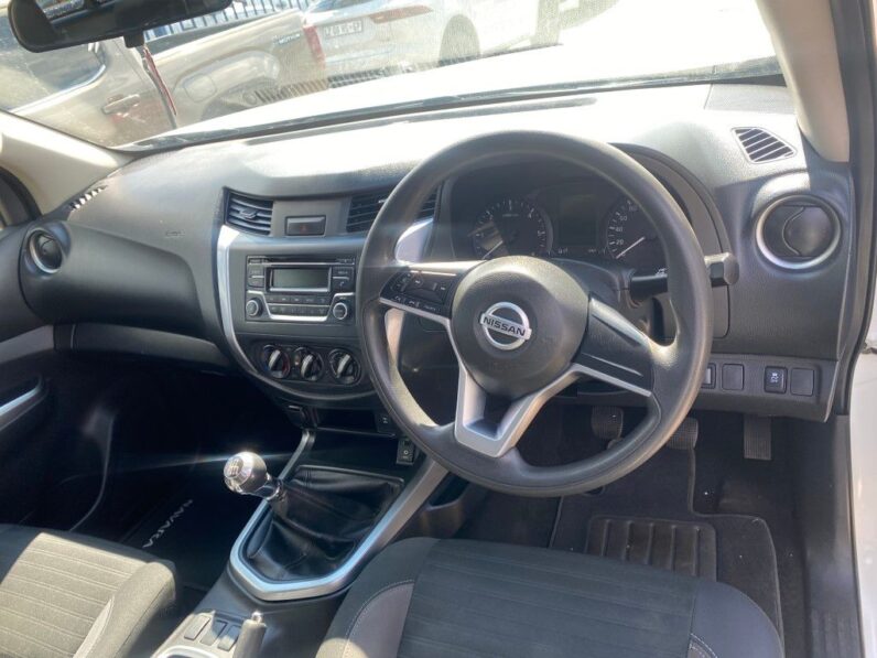 
								2023 NISSAN NAVARA 2.3D LE 4X4 full									