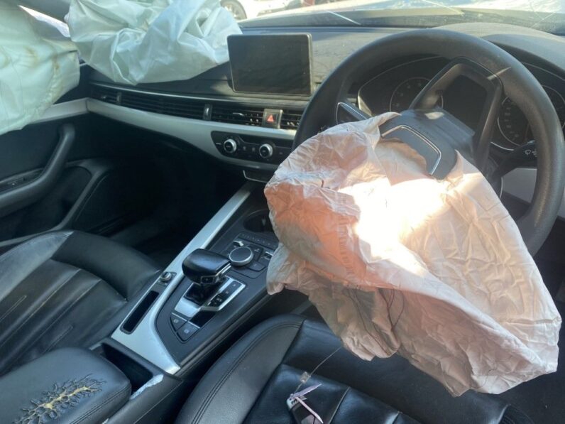 
								2017 AUDI A4 1.4T full									