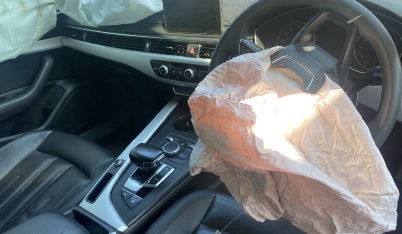 
								2017 AUDI A4 1.4T full									