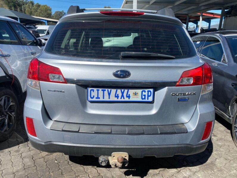 
								2015 SUBARU OUTBACK full									