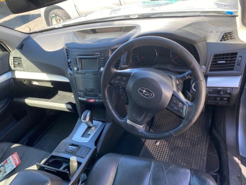 
								2015 SUBARU OUTBACK full									