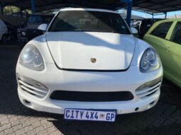 2011 PORSCHE CAYENNE DIESEL