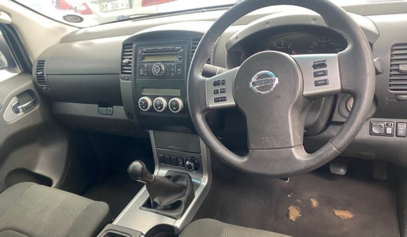 
								2011 NISSAN NAVARA full									