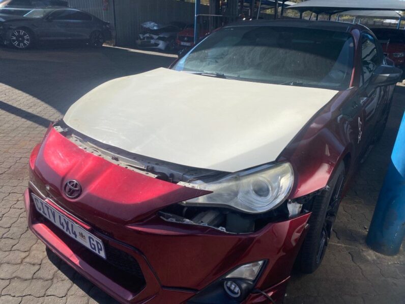 
								2012 TOYOTA 86 full									