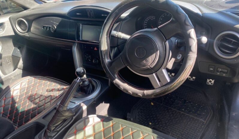 
								2012 TOYOTA 86 full									