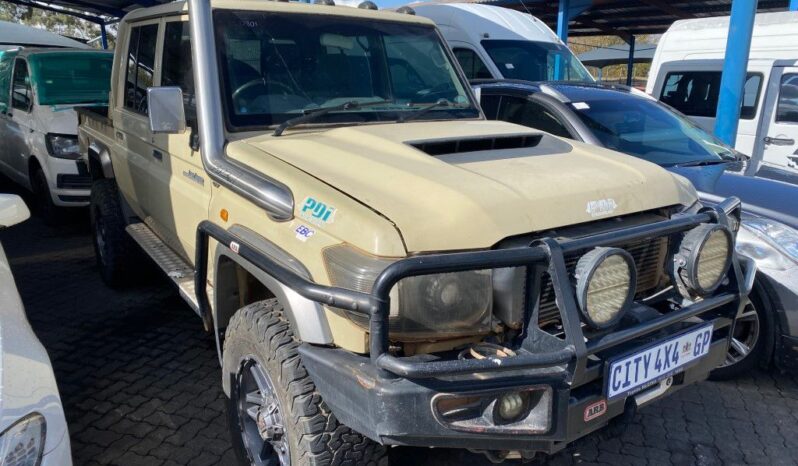 
								2019 TOYOTA LAND CRUISER LX V6 full									