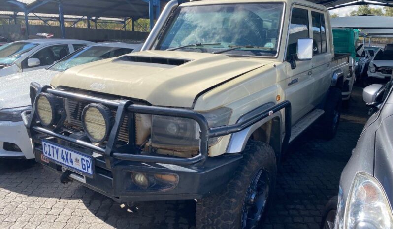 
								2019 TOYOTA LAND CRUISER LX V6 full									