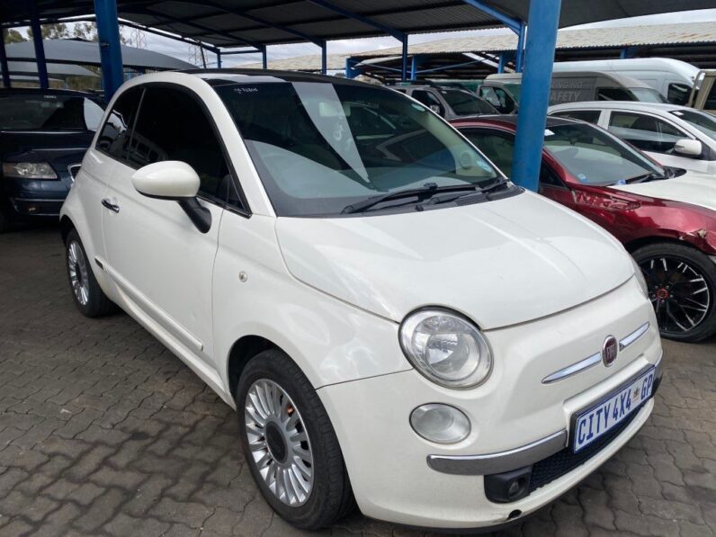 
								2014 FIAT 500 full									