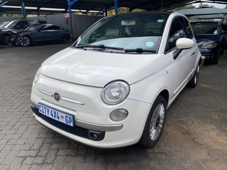 
								2014 FIAT 500 full									