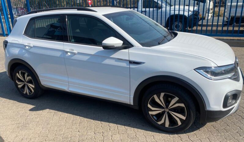 
								2021 VW T-CROSS 1.0 TSI COMFORTL full									