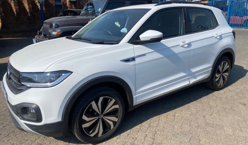 
								2021 VW T-CROSS 1.0 TSI COMFORTL full									