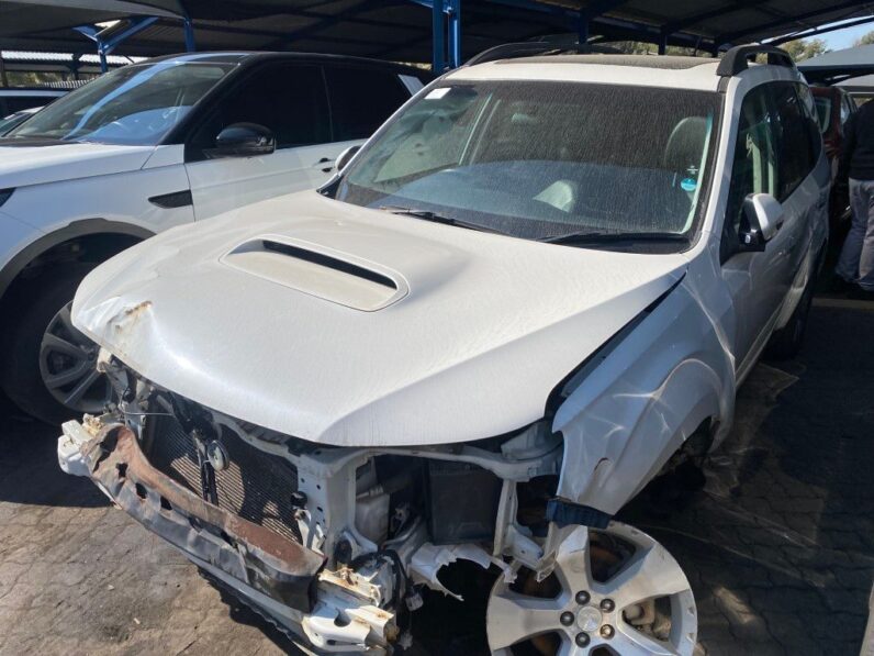 
								2011 SUBARU FORESTER full									