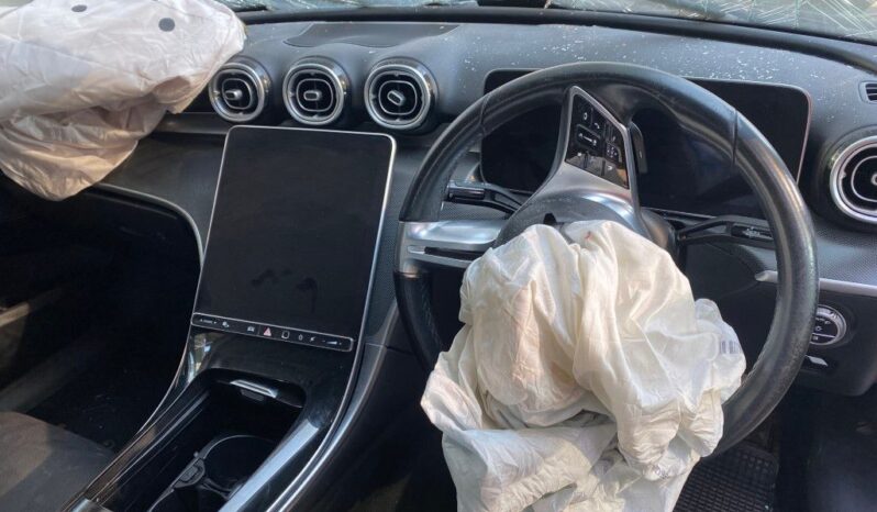 
								2023 MERCEDES BENZ C200 A/T full									