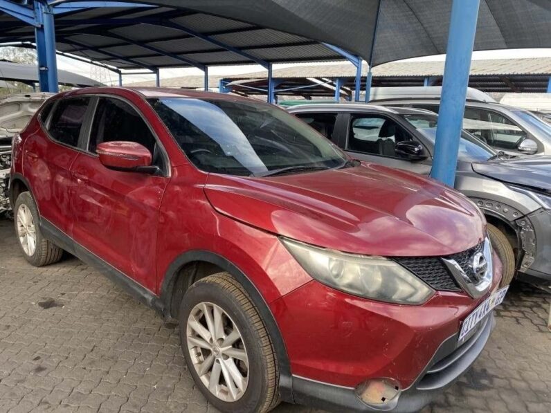 
								2016 NISSAN QASHQAI full									