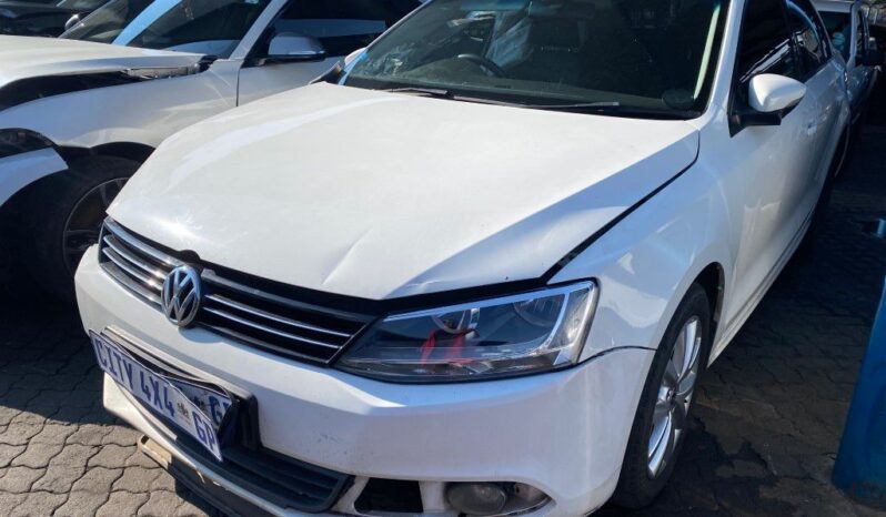 
								2013 VW JETTA full									