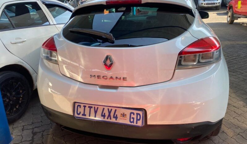 
								2012 RENAULT MEGANE full									