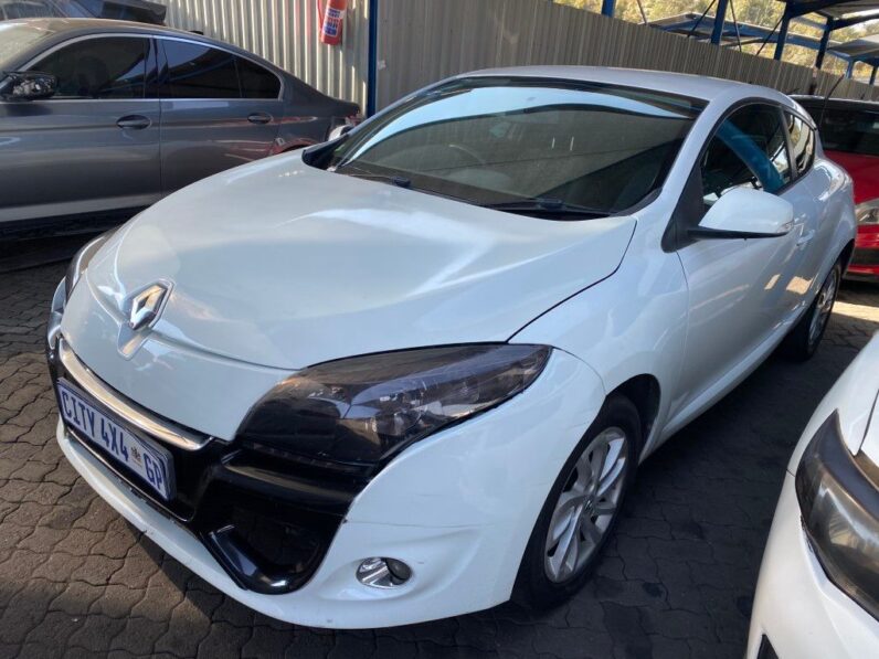 
								2012 RENAULT MEGANE full									