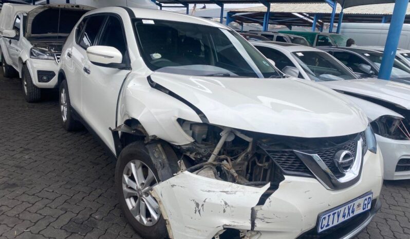 
								2015 NISSAN X TRAIL 2.0 XE (T32) full									